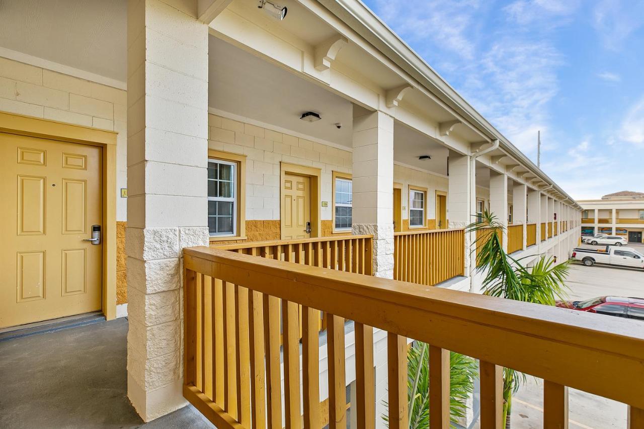 Lighthouse Inn South Padre Island Extérieur photo